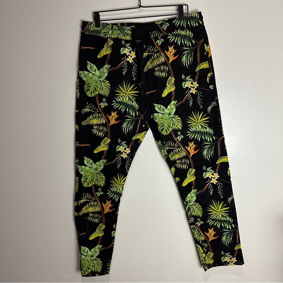 Forever 21 Leaves Pants Size XL - Picture 1 of 8